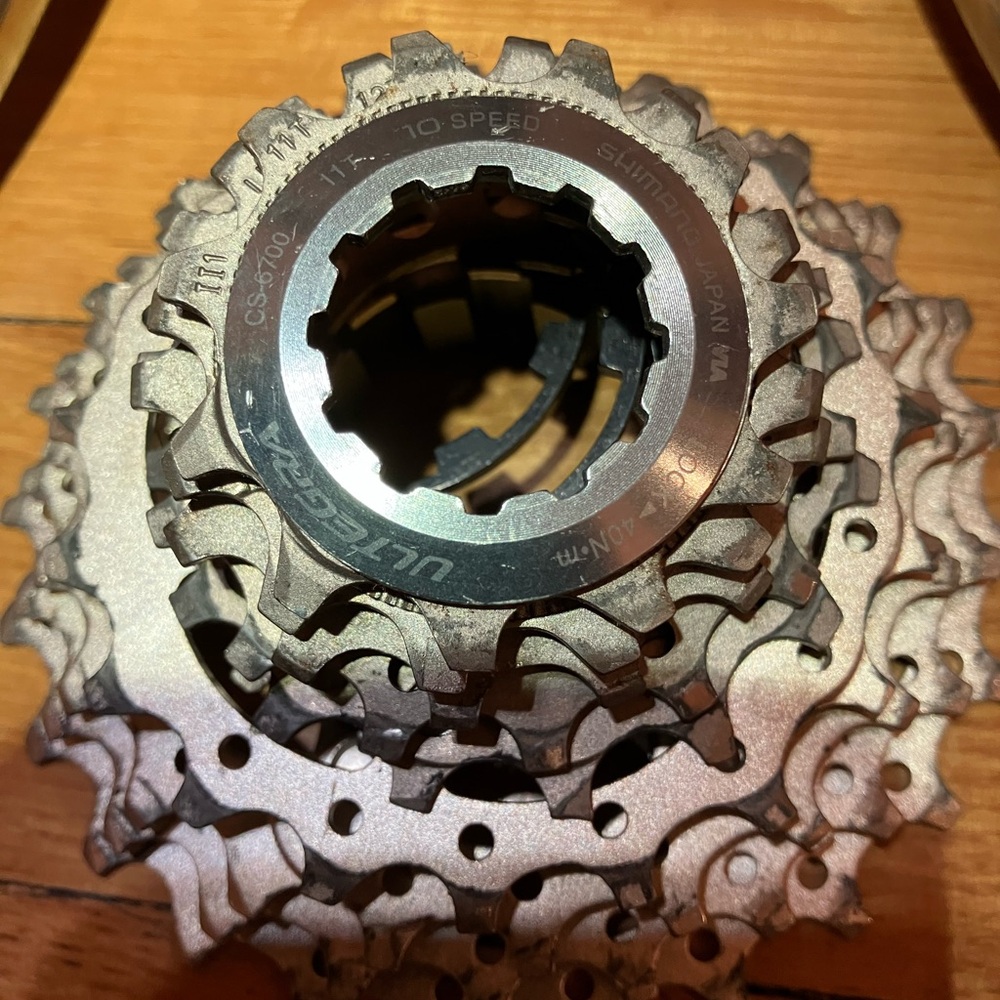 Shimano Dura-Ace STI shifters Shimano Ultegra Cassette - Picture 2 of 4